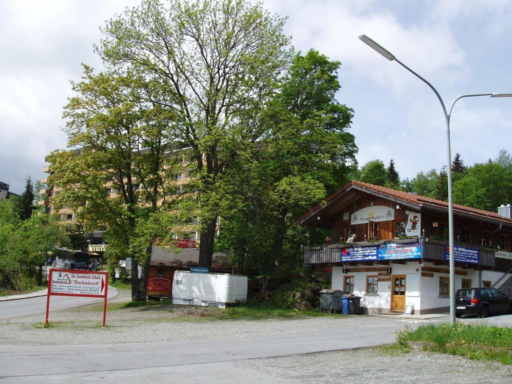 ferienwohnungen-bendler Freyung Zimmer foto